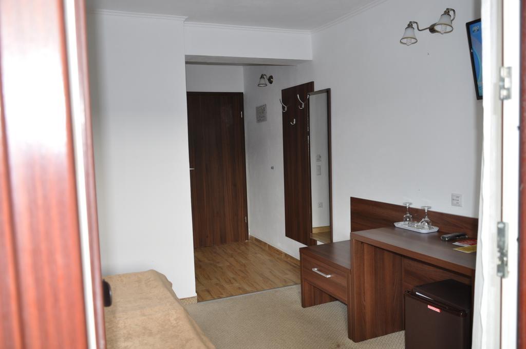 Cabana Claris Văliug Стая снимка